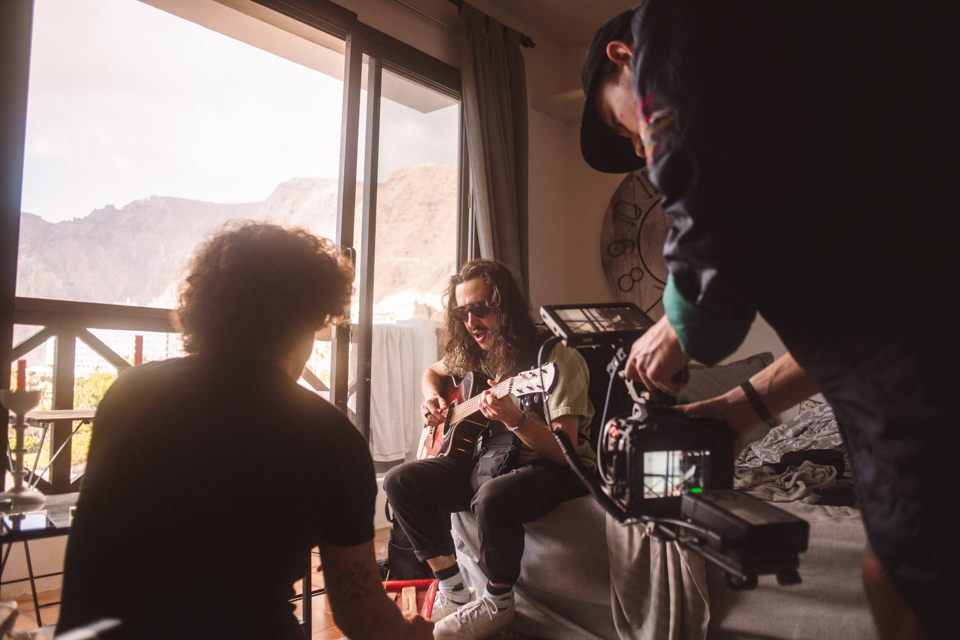 Frinc: Gleiten - Musikvideo BTS