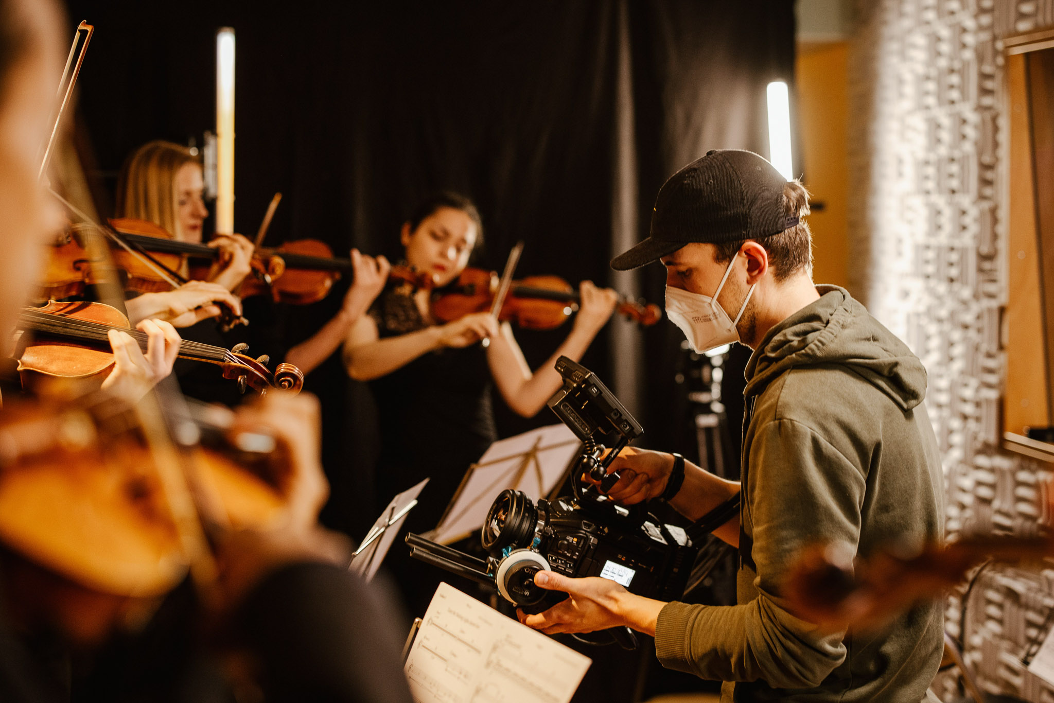 Seiler: Lights Down Musikvideo - BTS