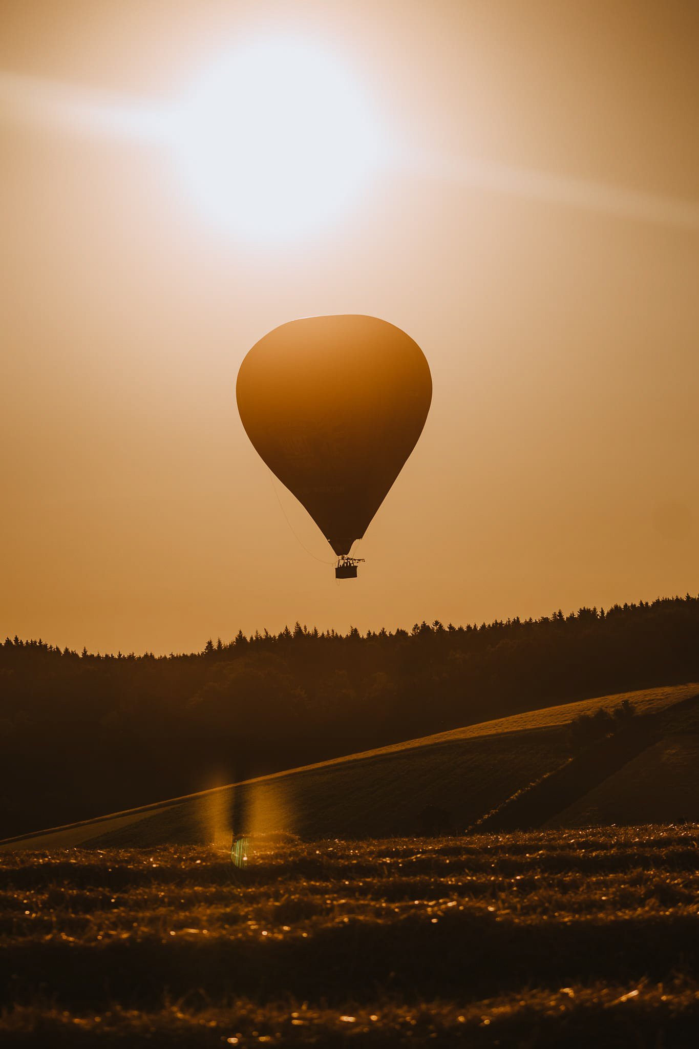 Camo and Crooked Hot Air Balloon BTS